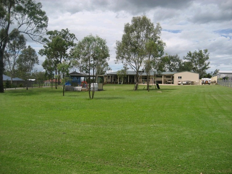 36 Loder Road, Thagoona QLD 4306