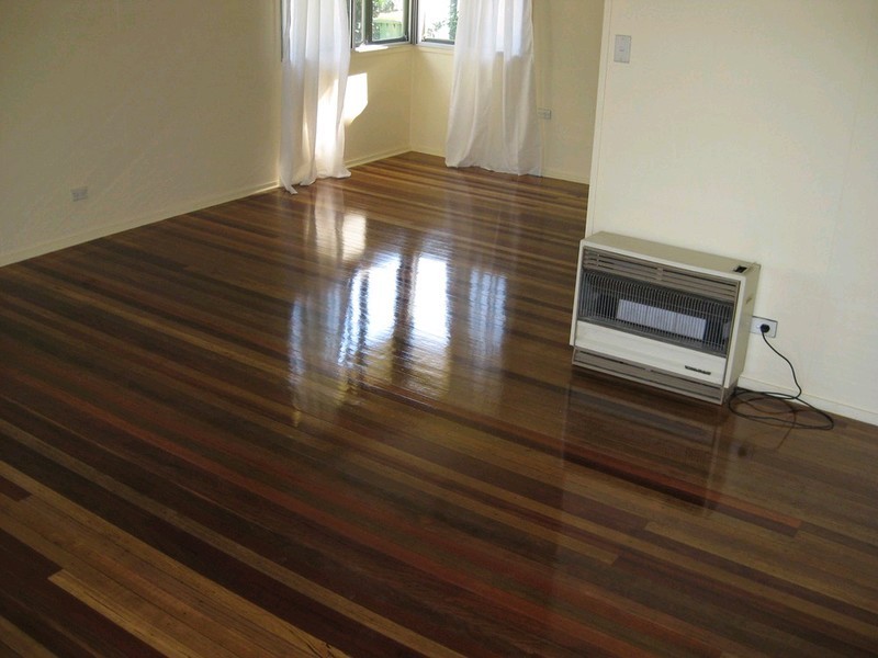 15 Wills Street, Leichhardt QLD 4305