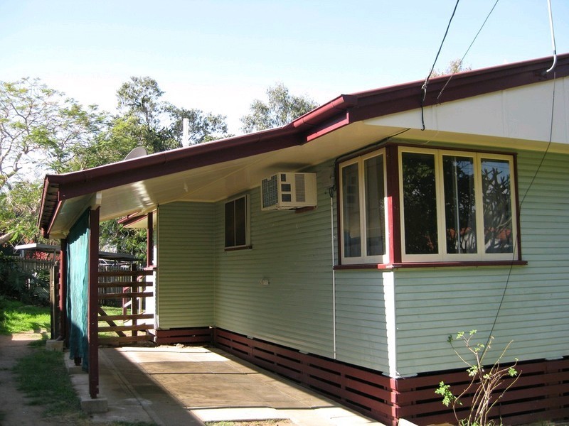 15 Wills Street, Leichhardt QLD 4305