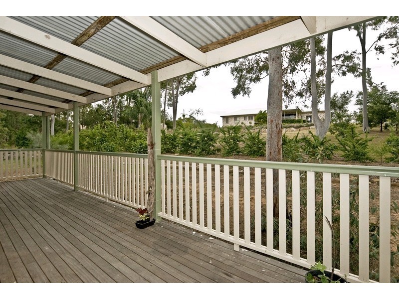 18 Yuraga Place, Deebing Heights QLD 4306