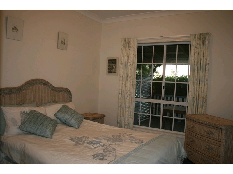 609 Middle Road, Purga QLD 4306