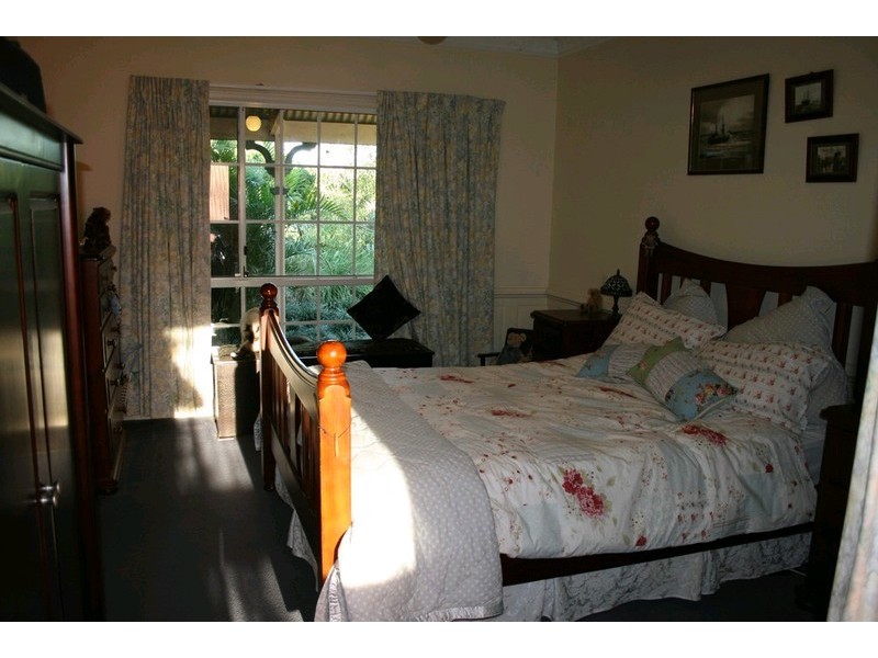 609 Middle Road, Purga QLD 4306