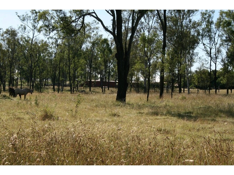 609 Middle Road, Purga QLD 4306