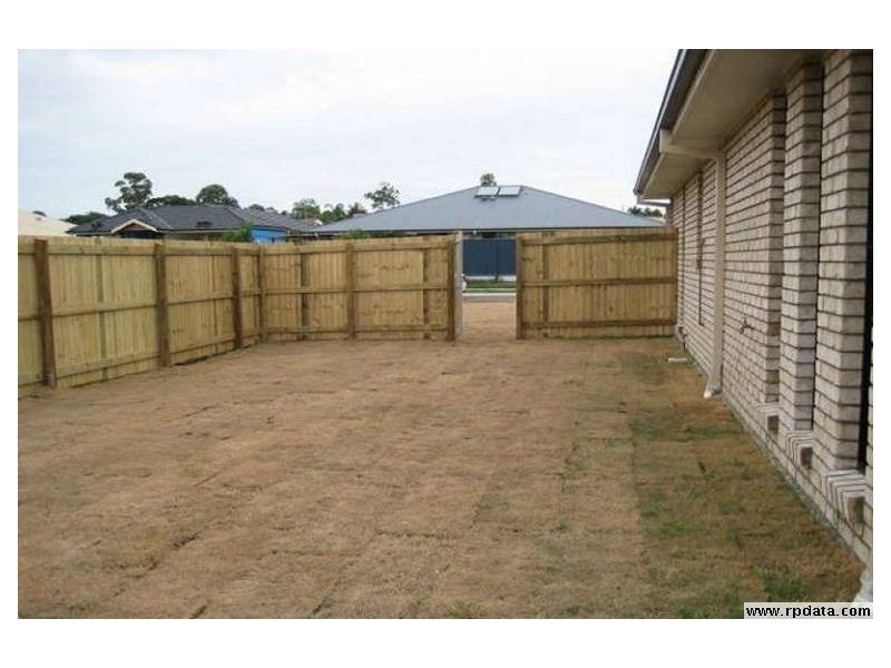 3 Explorer Street, Raceview QLD 4305