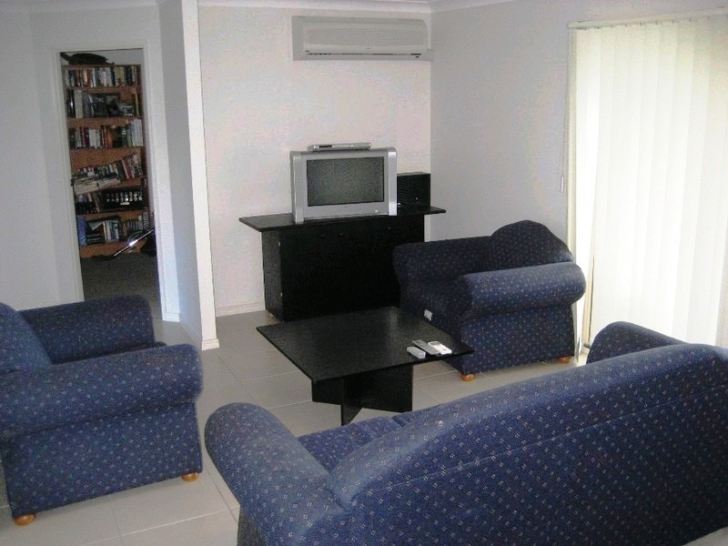 9 Jared Court, Yamanto QLD 4305