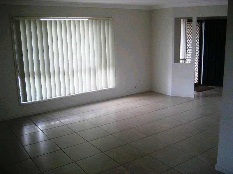 9 Jared Court, Yamanto QLD 4305