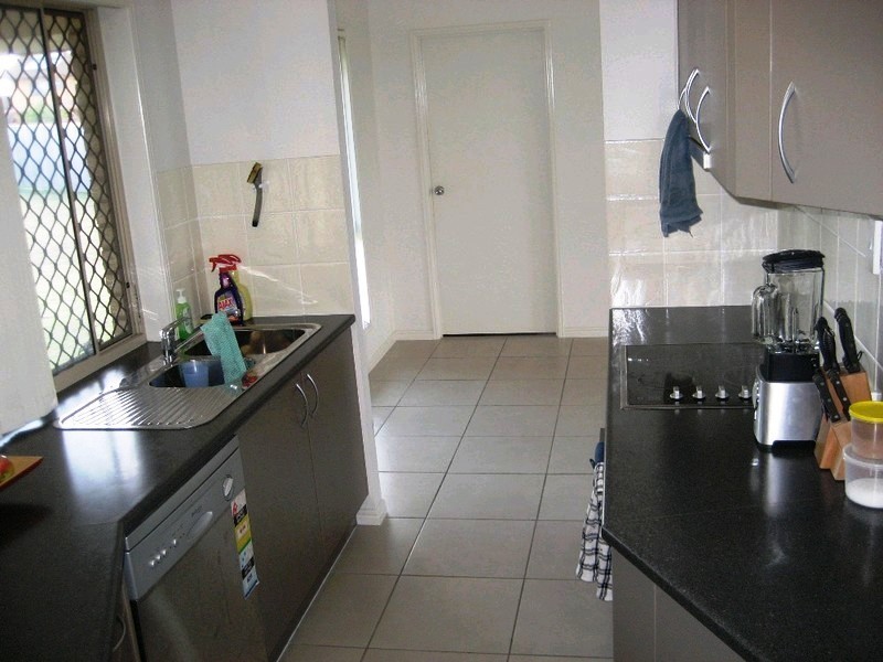 9 Jared Court, Yamanto QLD 4305