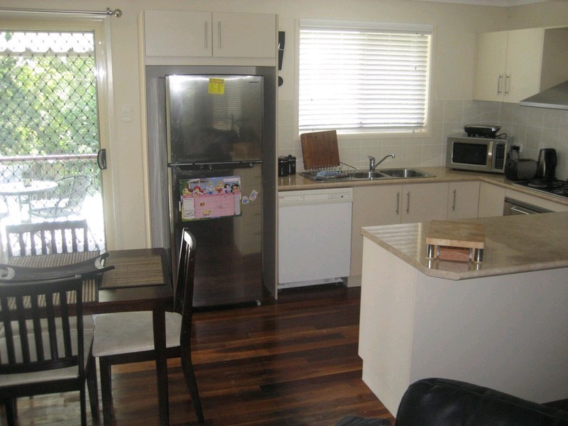 5 Glode Avenue, Churchill QLD 4305