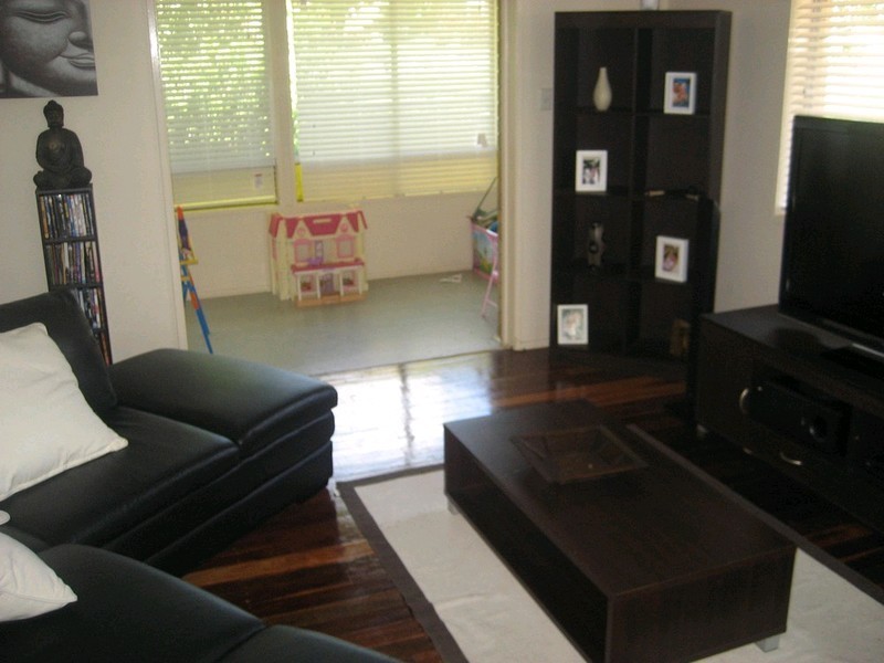 5 Glode Avenue, Churchill QLD 4305