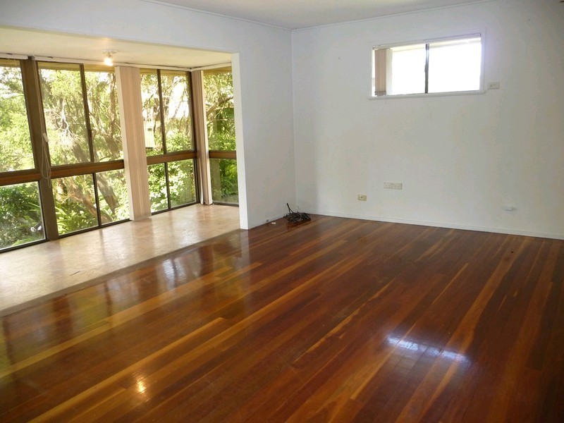 26 Glode Avenue, Churchill QLD 4305