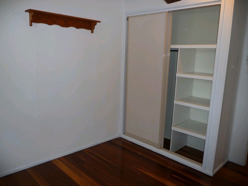 26 Glode Avenue, Churchill QLD 4305