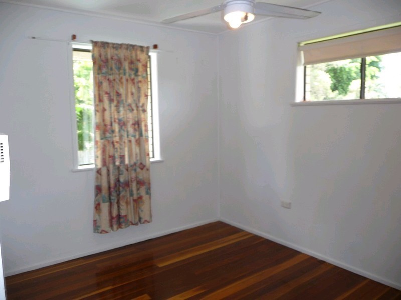 26 Glode Avenue, Churchill QLD 4305