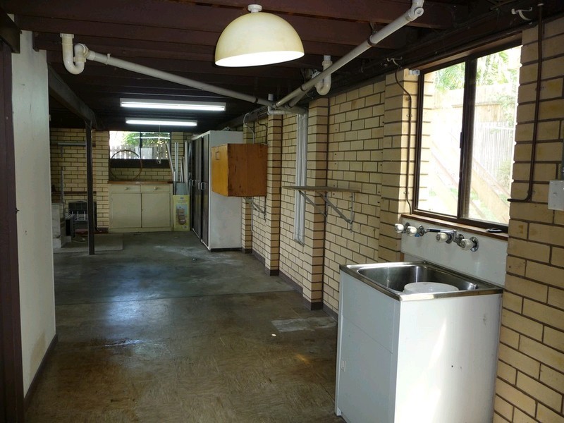 26 Glode Avenue, Churchill QLD 4305