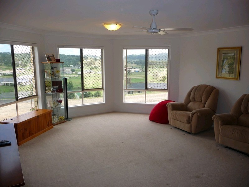 63 Harpeng Drive, Minden QLD 4311