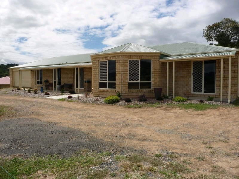 63 Harpeng Drive, Minden QLD 4311