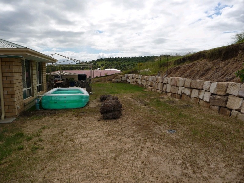 63 Harpeng Drive, Minden QLD 4311