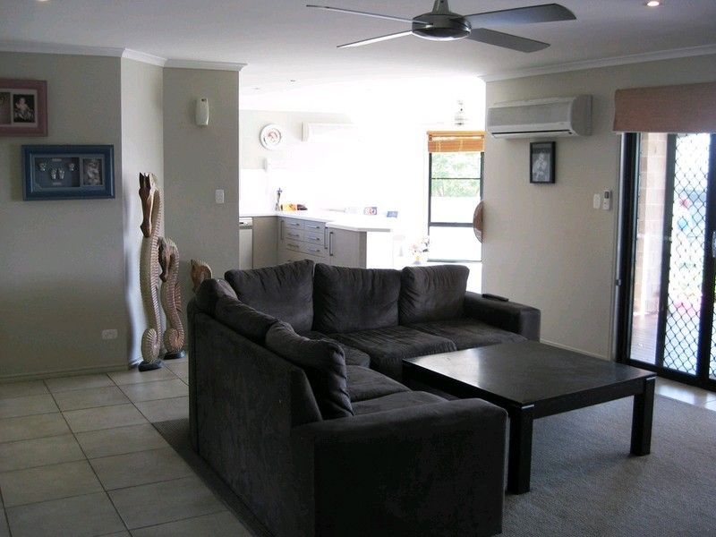 170 Edwards Street, Raceview QLD 4305