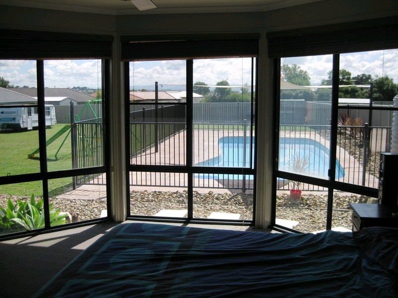 170 Edwards Street, Raceview QLD 4305