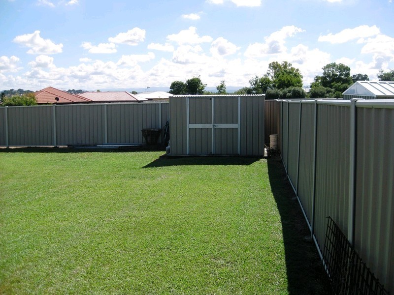 170 Edwards Street, Raceview QLD 4305