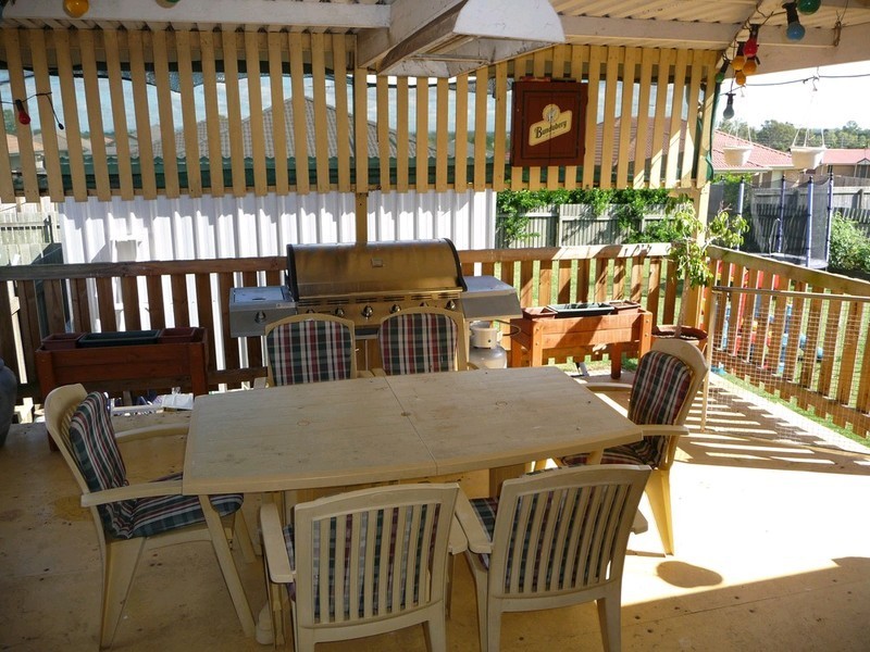 165 Thornton Street, Raceview QLD 4305