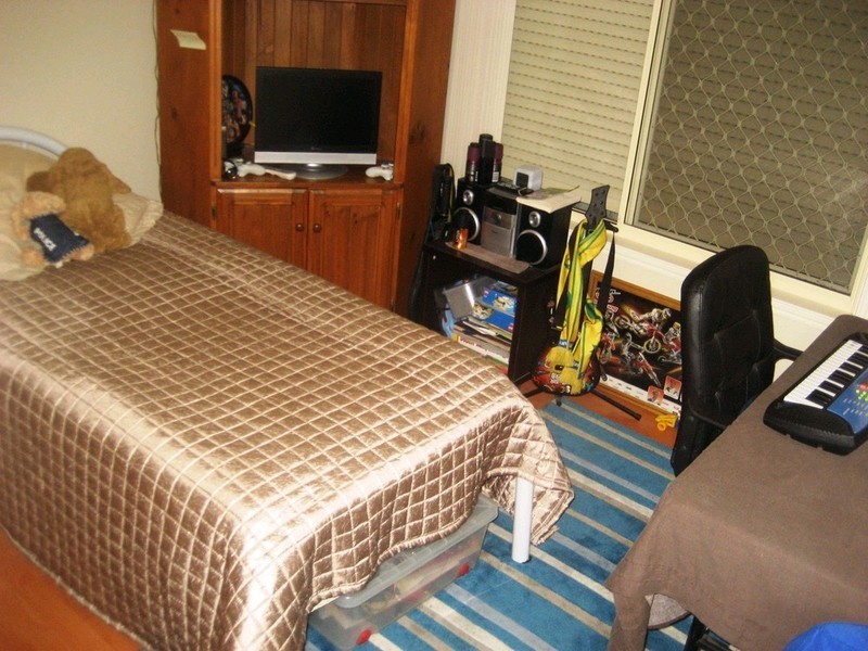 237 Ripley Road, Flinders View QLD 4305