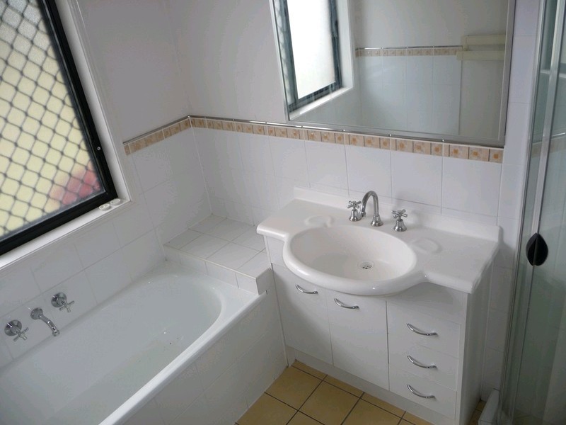 76 Rose Avenue, Minden QLD 4311