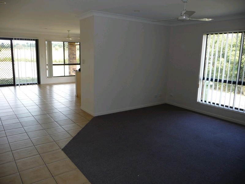 76 Rose Avenue, Minden QLD 4311