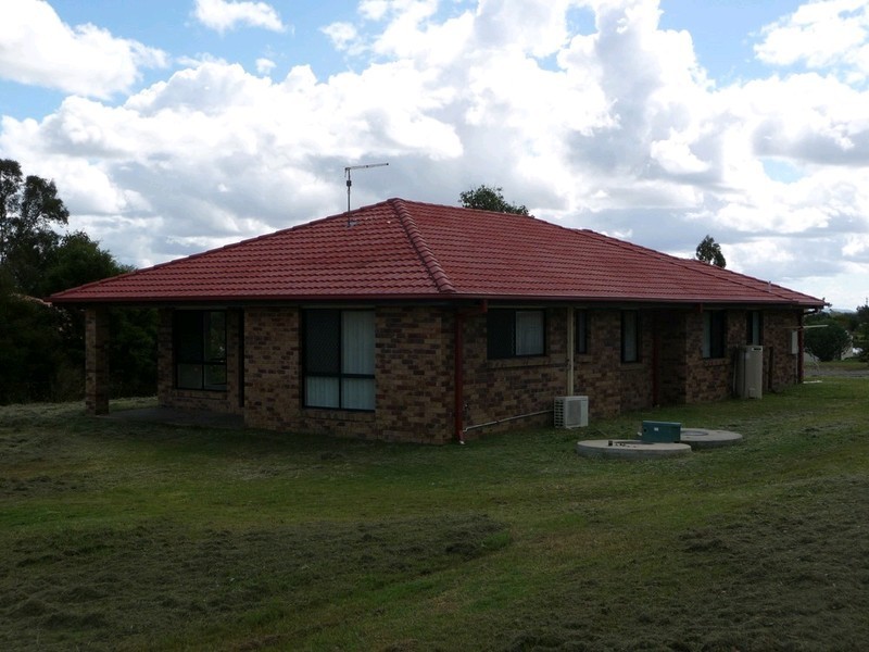 76 Rose Avenue, Minden QLD 4311