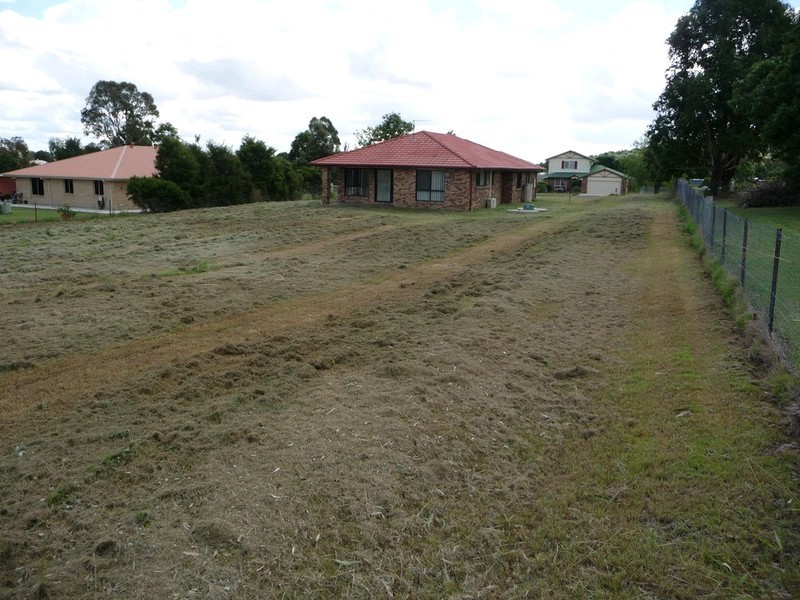 76 Rose Avenue, Minden QLD 4311