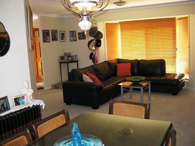 9 Cocos Place, Raceview QLD 4305