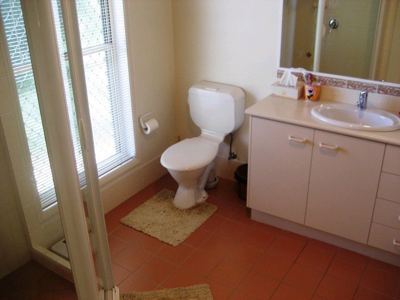 5 Bentley Court, Flinders View QLD 4305