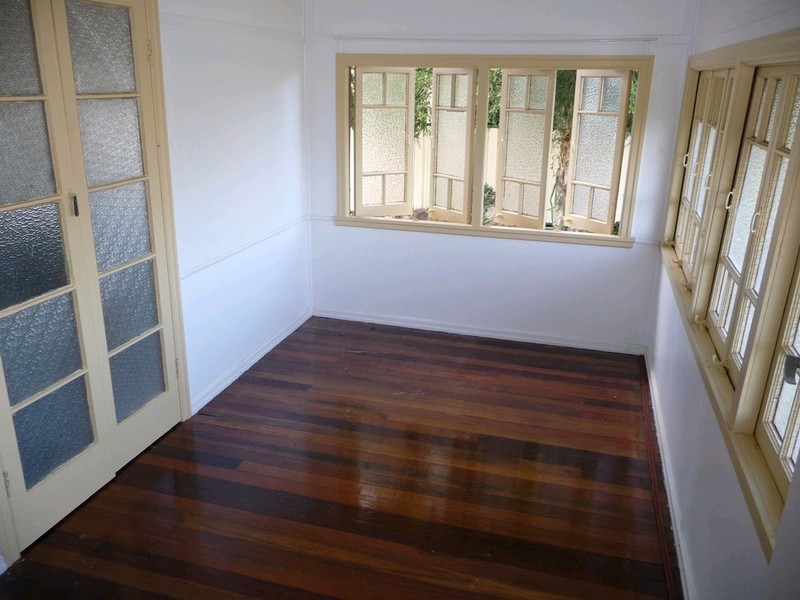 117 Prospect Street, Lowood QLD 4311