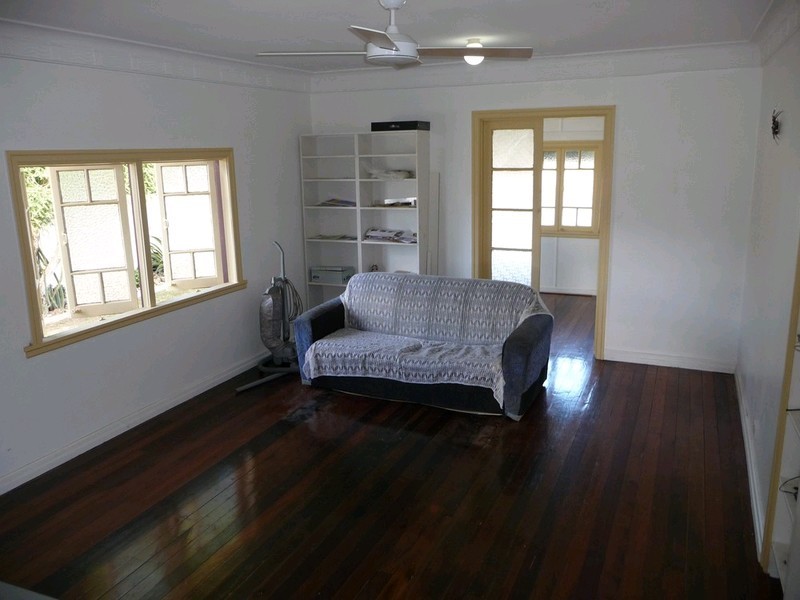 117 Prospect Street, Lowood QLD 4311