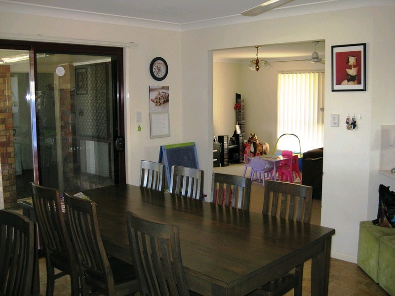 219 Ripley Road, Flinders View QLD 4305