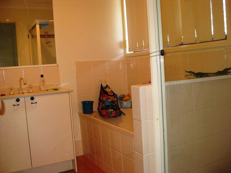 219 Ripley Road, Flinders View QLD 4305