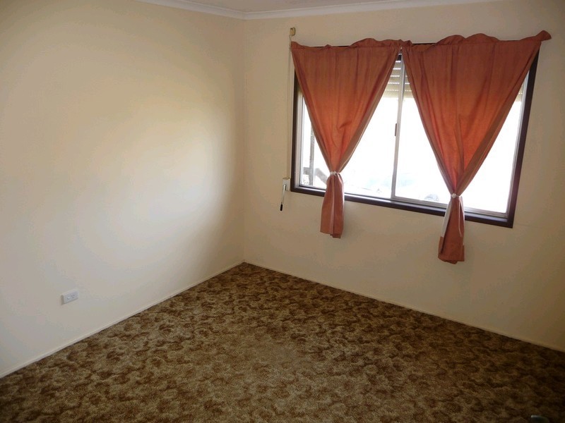 15 Office Lane, Glamorgan Vale QLD 4306