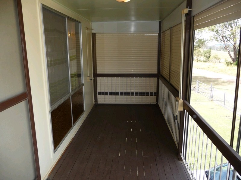 15 Office Lane, Glamorgan Vale QLD 4306