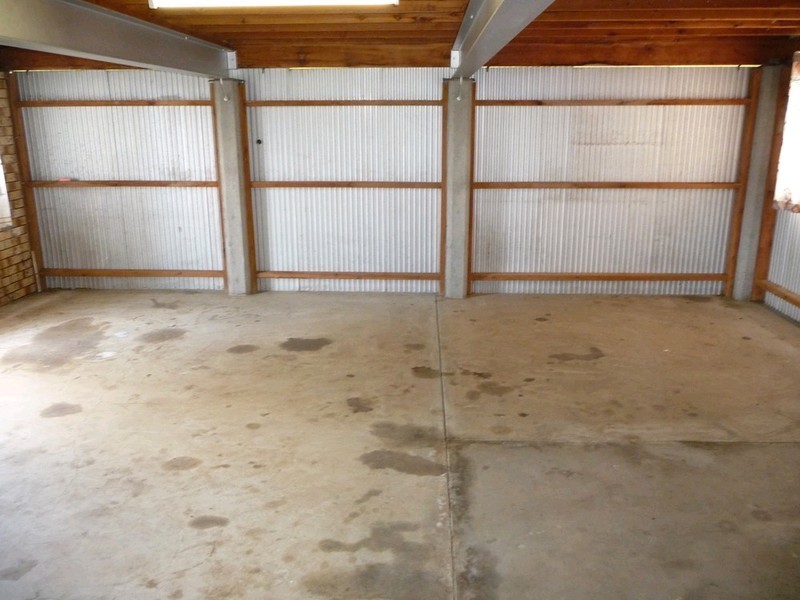 15 Office Lane, Glamorgan Vale QLD 4306