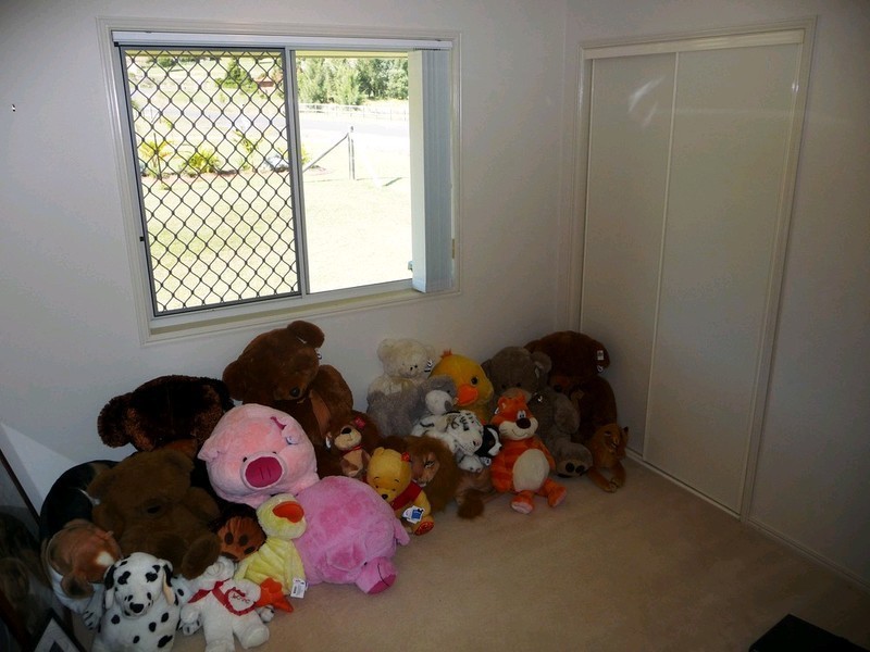 27 Harpeng Drive, Minden QLD 4311