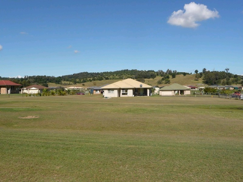 27 Harpeng Drive, Minden QLD 4311