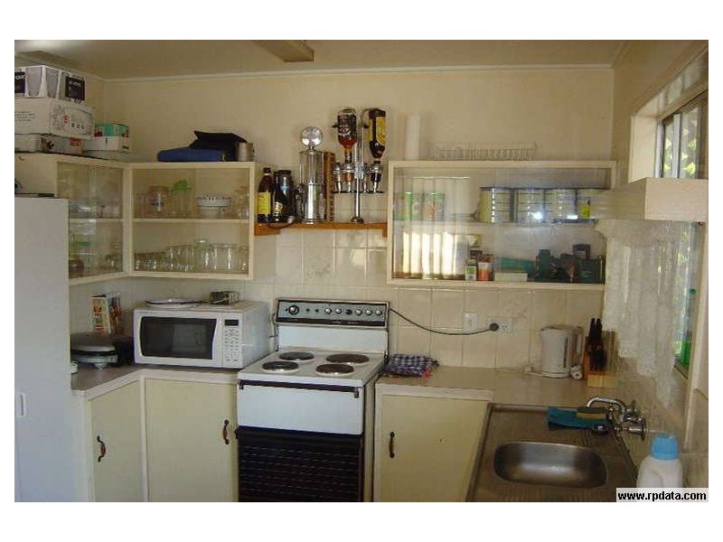16 Reif Street, Flinders View QLD 4305
