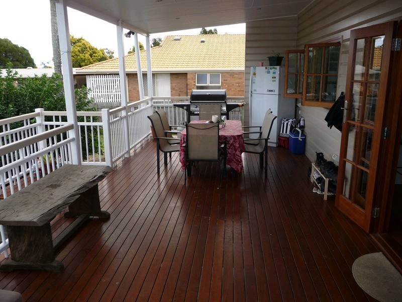 79 Cemetery Road, Raceview QLD 4305