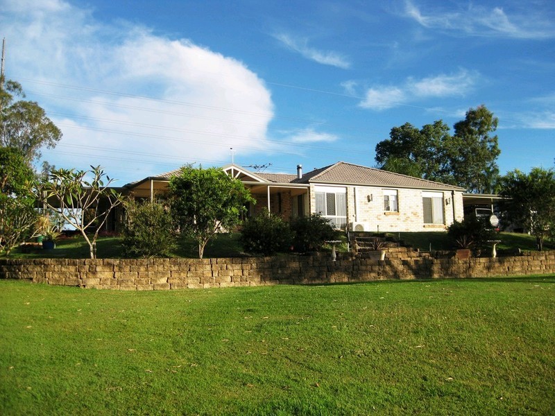 9 Nautilus Close, Karalee QLD 4306