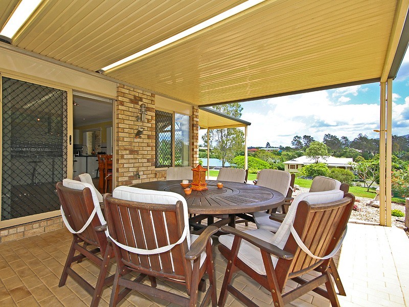 9 Nautilus Close, Karalee QLD 4306