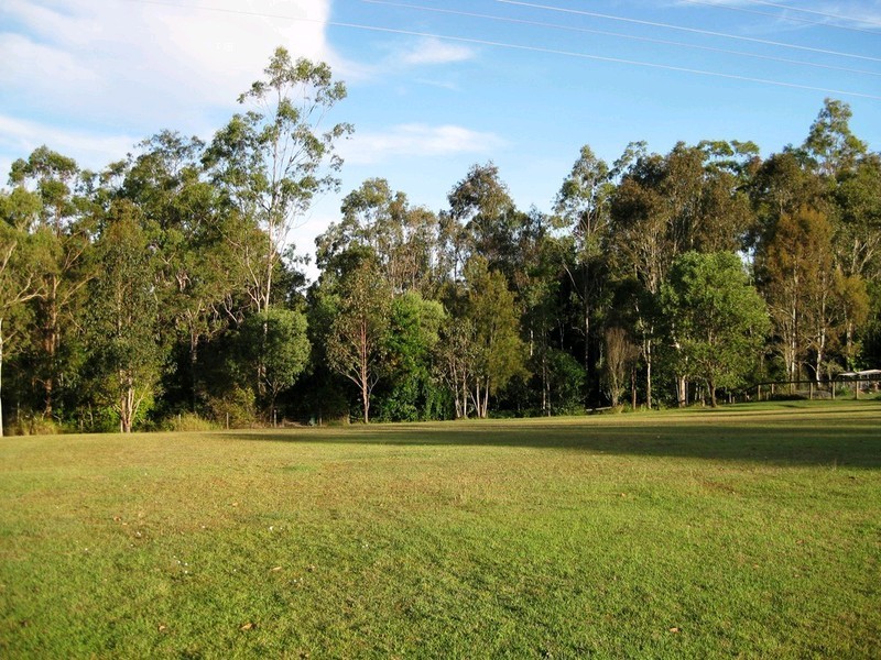 9 Nautilus Close, Karalee QLD 4306