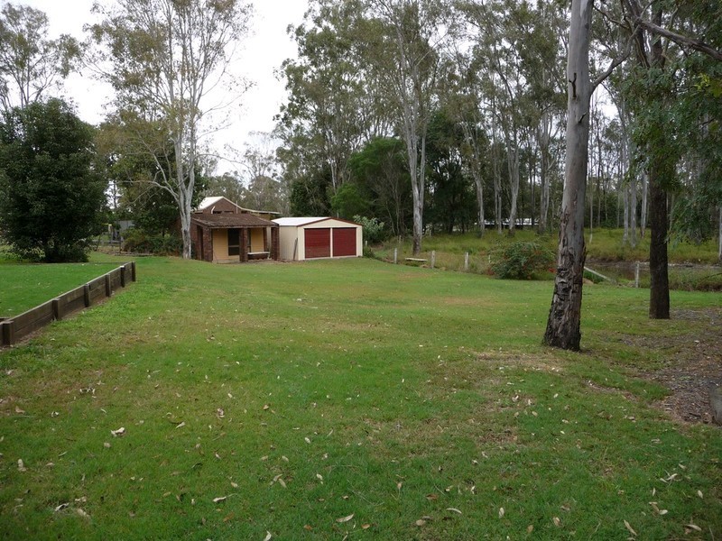86 Poplar Street, Walloon QLD 4306