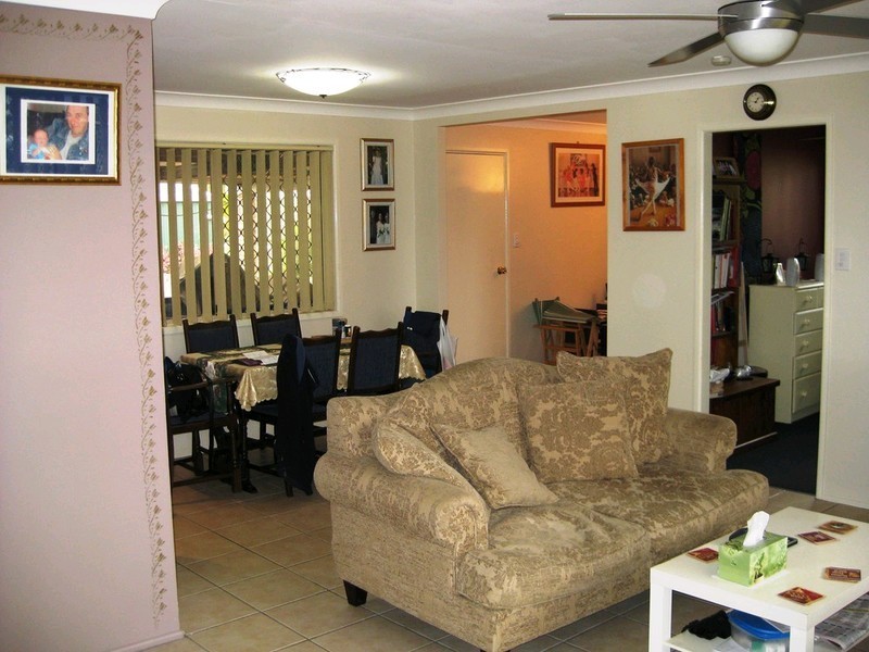 47 Farrell Drive, Walloon QLD 4306