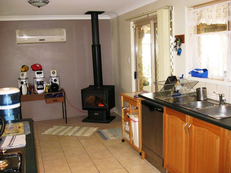 47 Farrell Drive, Walloon QLD 4306