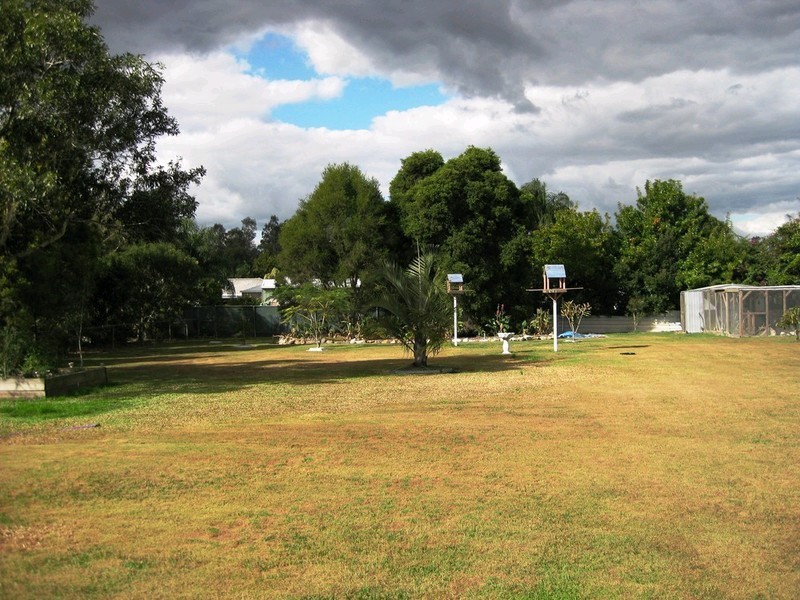 47 Farrell Drive, Walloon QLD 4306