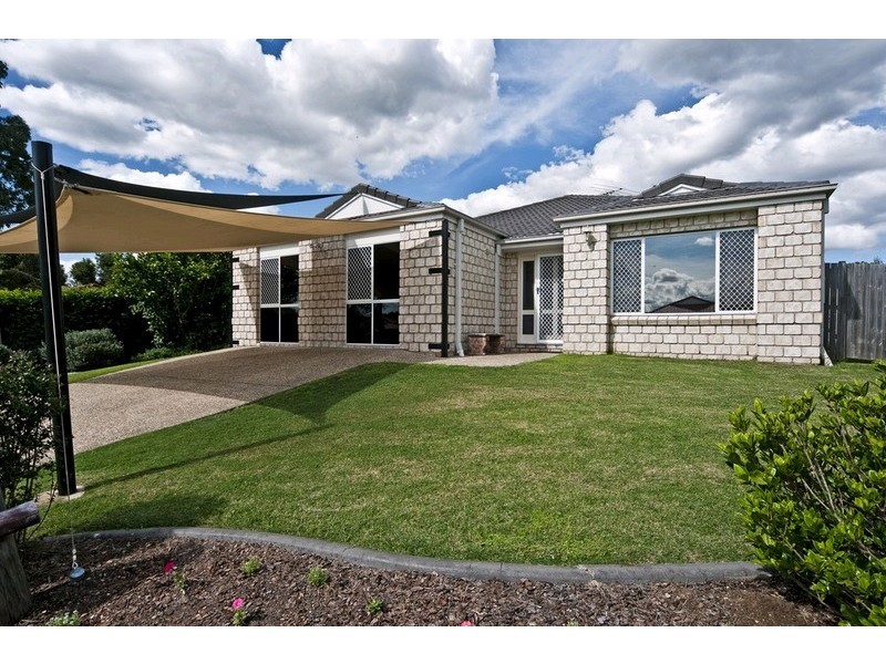 38 Rockman Drive, Raceview QLD 4305